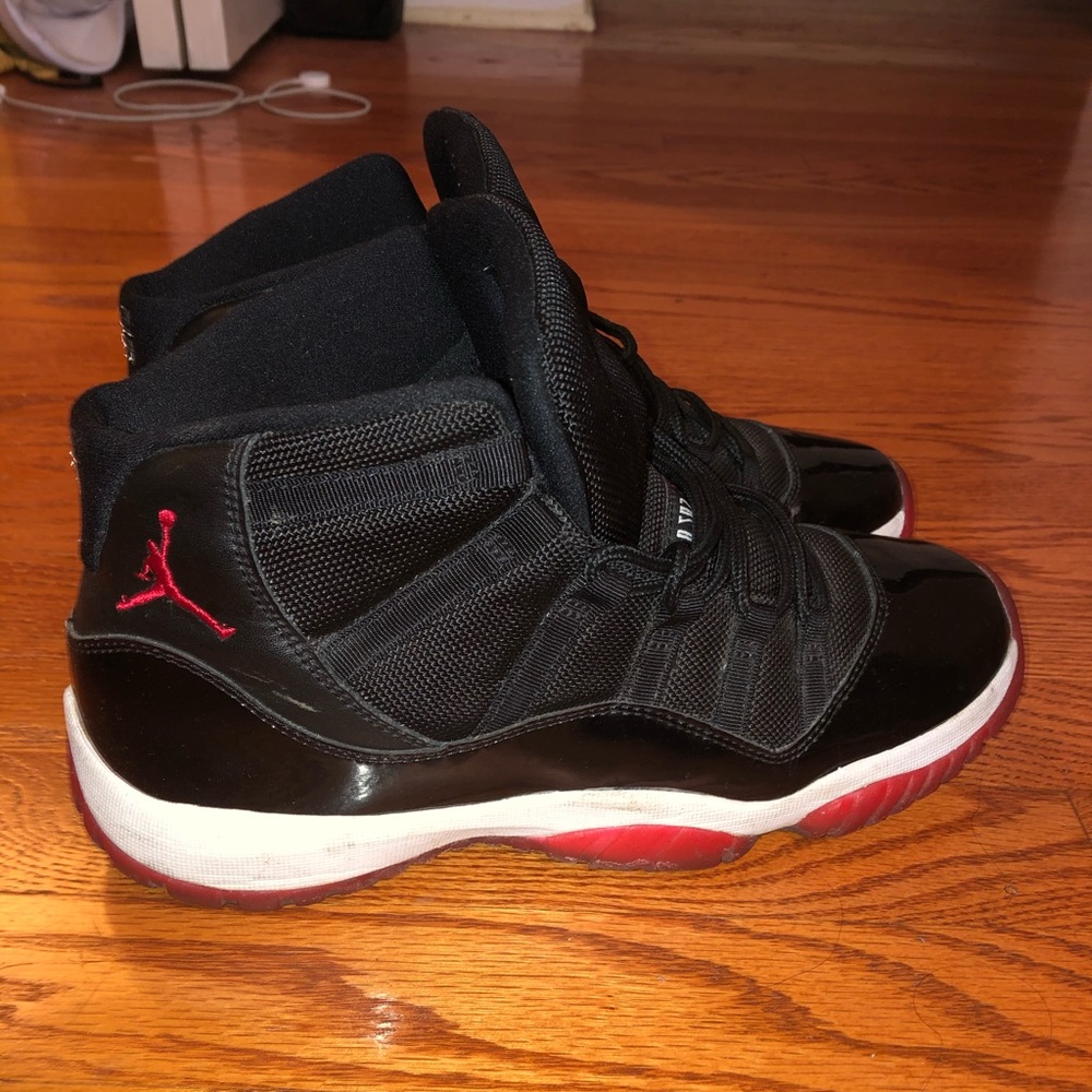 Jordan Bred 11